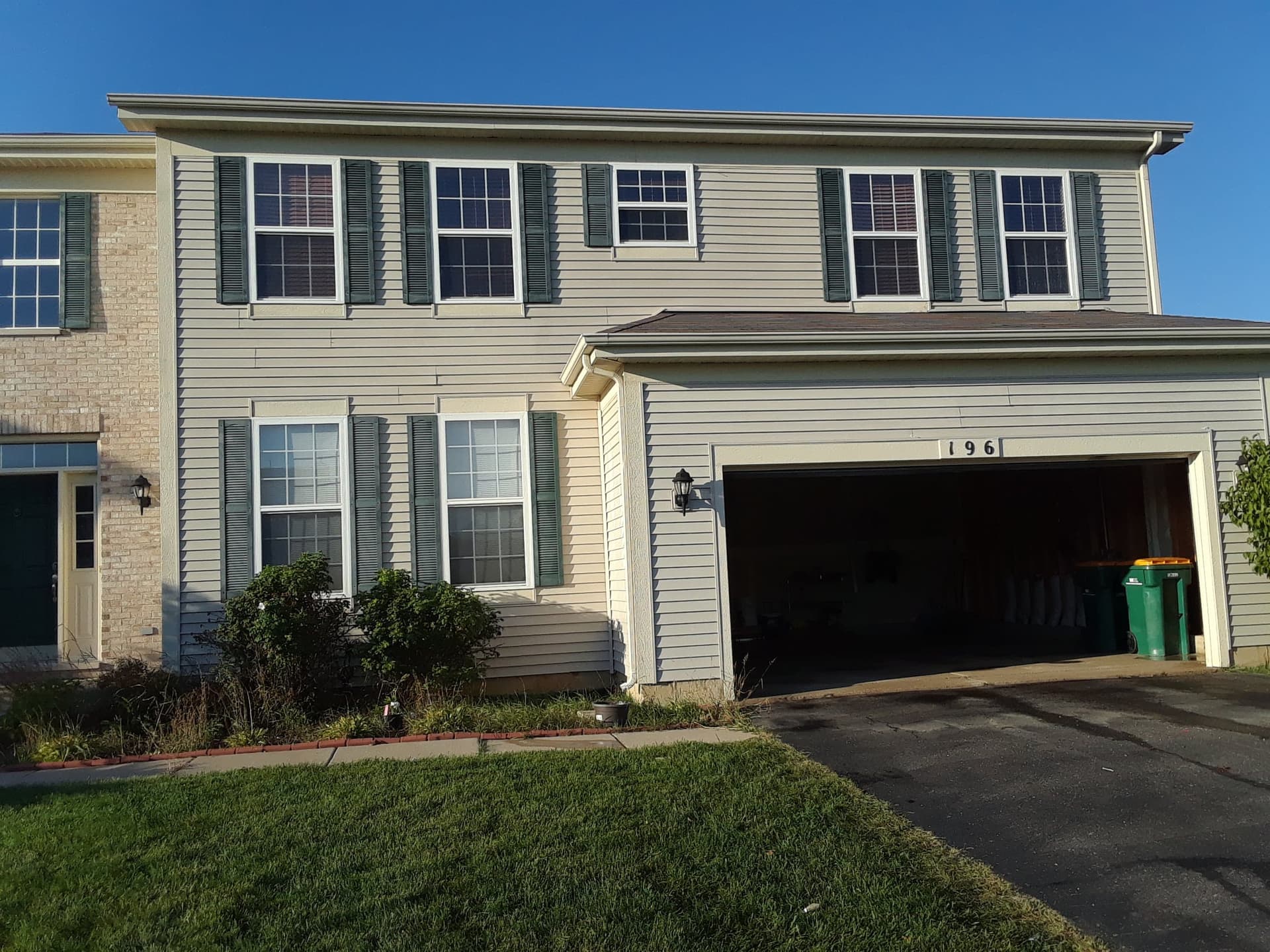 House Washing after power washing in Grayslake, IL